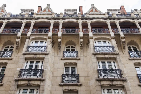 Paris France October 2017 Sun Lights City Street Typical Architectural — Stock Photo, Image