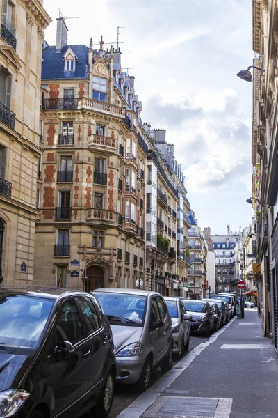 Paris Frankreich Oktober 2017 Herbstliche Stadtlandschaft Stilvolle Schöne Häuser Ergeben — Stockfoto