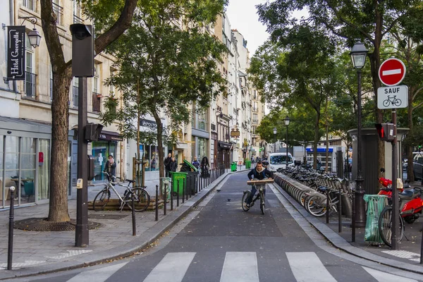 Parigi Francia Ottobre 2017 Paesaggio Autunnale Eleganti Belle Case Fanno — Foto Stock