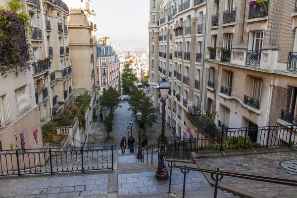 France Octobre 2017 Rue Pittoresque Avec Une Échelle Sur Une — Photo