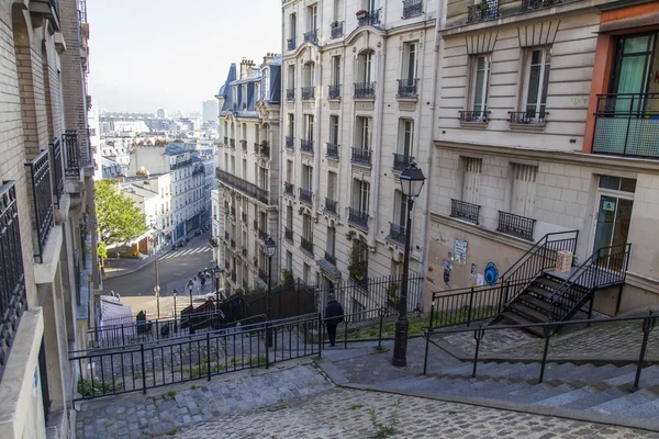 Frankrike Oktober 2017 Den Pittoreska Gatan Med Stege Lutning Montmartre — Stockfoto