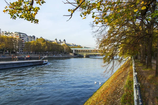 Paris France Octobre 2017 Paysage Urbain Automne Soleil Couchant Illumine — Photo