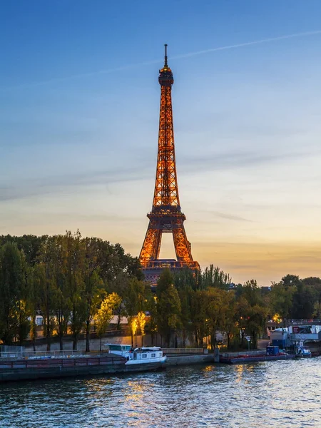 Paris Francia Octubre 2017 Iluminación Nocturna Ilumina Torre Eiffel —  Fotos de Stock