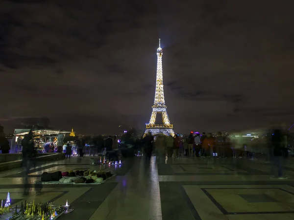 Parigi Francia Ottobre 2017 Illuminazione Notturna Della Torre Eiffel — Foto Stock
