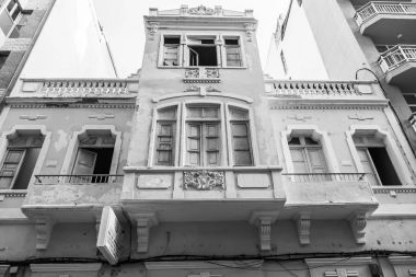 Las Palmas de Gran Canaria, İspanya, 5 Ocak 2018 üzerinde. Geleneksel mimarisinin tipik bina bilir. Cephe parçası