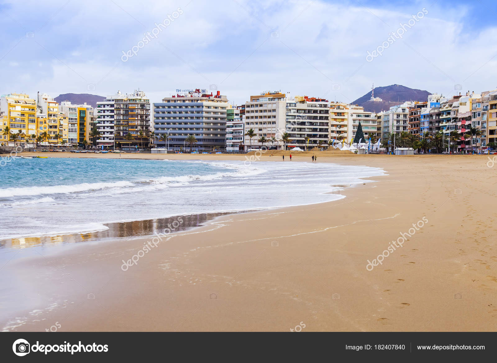 tavle indrømme Grundlægger Las Palmas Gran Canaria Spain January 2018 Winter Sun Lights – Stock  Editorial Photo © bellena #182407840