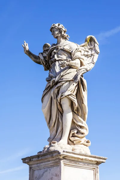 Rome Italy March 2017 Ancient Sculpture Angel Pedestrian Bridge Tiber — Stock Photo, Image