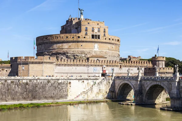 Řím Itálie Března 2017 Pohled Ponte Sant Angelo Dirigování Zámek — Stock fotografie