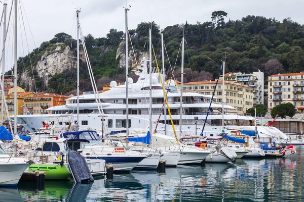 Nice France Mars 2018 Ulike Yachter Ligger Fortøyd Havnen Gamlebyen – stockfoto