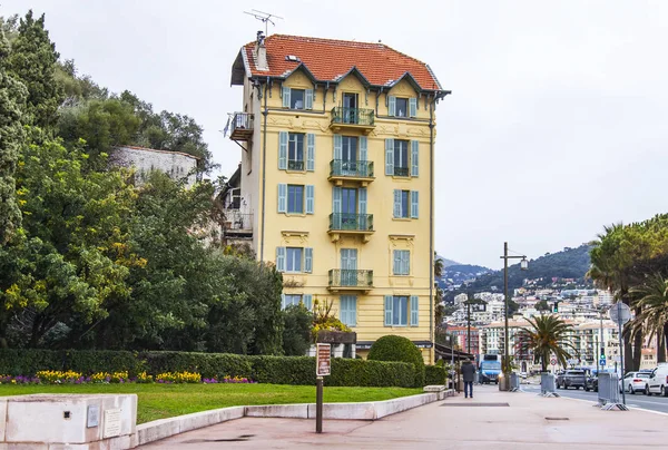 Nice France March 2018 Sun Lights Building Facade Provencal Style — Stock Photo, Image