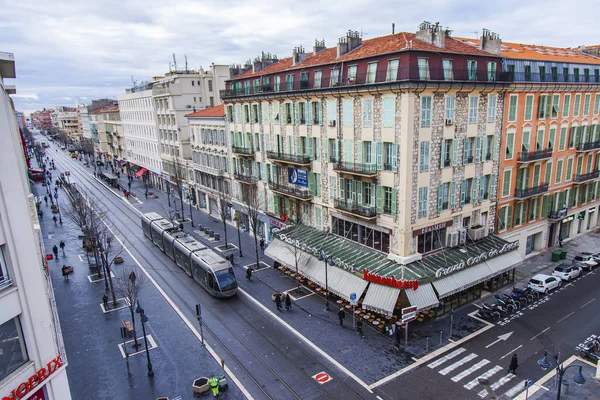 Nice França Março 2018 Pedestres Bondes Movem Avenida Jean Medecin — Fotografia de Stock