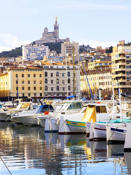 Marseille Francie Března 2018 Jachty Lodě Jsou Ukotveny Starém Přístavu — Stock fotografie
