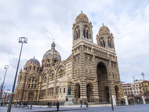 Marseille France März 2018 Die Kathedrale Neobyzantinischer Stil Überragt Die — Stockfoto