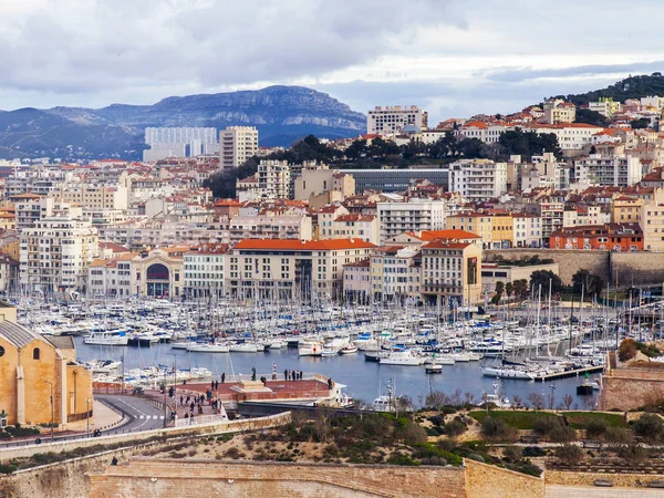 Marseille Francia Marzo 2018 Una Pintoresca Vista Panorámica Ciudad Catedral — Foto de Stock