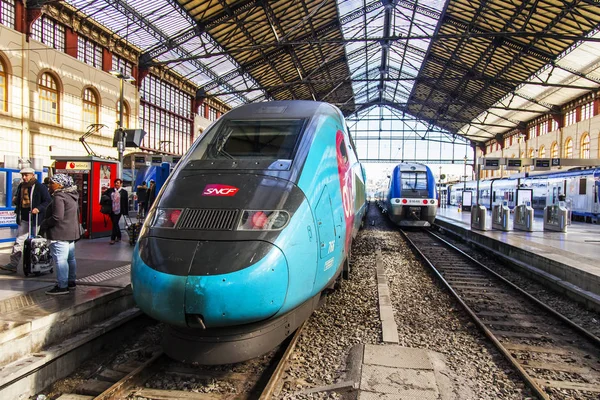 Marseille Franz März 2018 Der Moderne Hochgeschwindigkeitszug Hielt Bahnsteig Des — Stockfoto