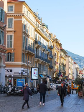 Güzel, Fransa, 6 Mart 2018. Tipik Provencal binalarda formu cazip manzarası sokak şehir merkezinde stil.. 