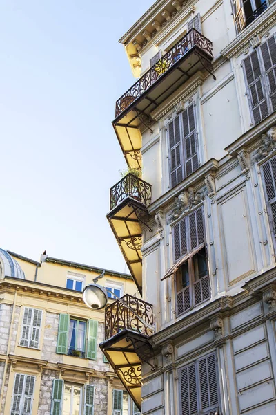 Nice France Mars 2018 Soleil Éclaire Une Façade Bâtiment Style — Photo