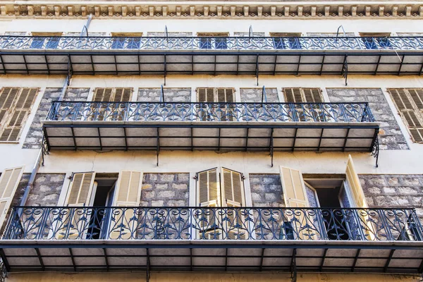 Nice France Mars 2018 Soleil Éclaire Une Façade Bâtiment Style — Photo