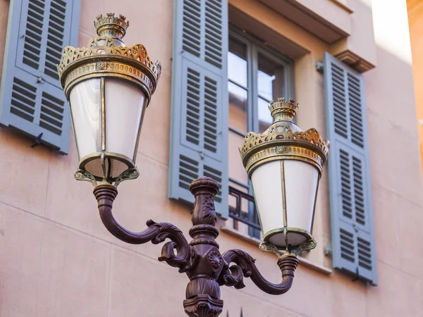 Nicea Francja Francja Marca 2018 Piękne Stylowe Lampy Zdobi Ulicy — Zdjęcie stockowe