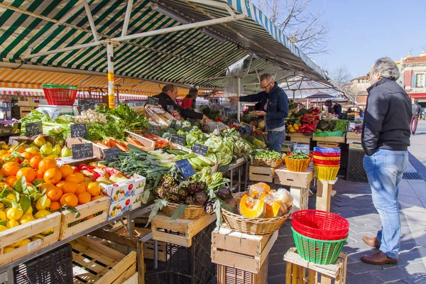 Nice França Março 2018 Vários Verduras Fruto Expõem Balcões Mercado — Fotografia de Stock