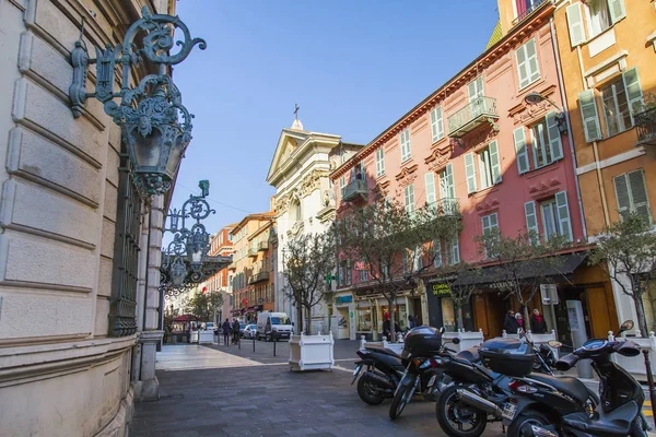 Nice Francia Marzo 2018 Edificios Típicos Estilo Provenzal Forman Atractivo — Foto de Stock