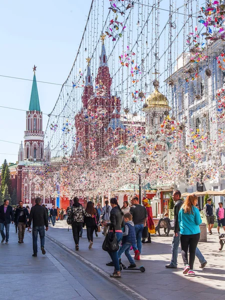 Moscow Rússia Maio 2018 Nikolskaya Street Móveis Festivos Complexo Arquitetônico — Fotografia de Stock