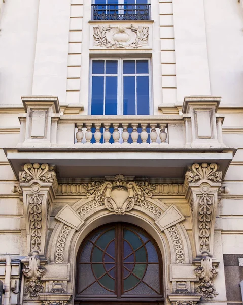 Nicea Francja Października 2019 Typowa Architektura Regionu Prowansji Fragment Elewacji — Zdjęcie stockowe