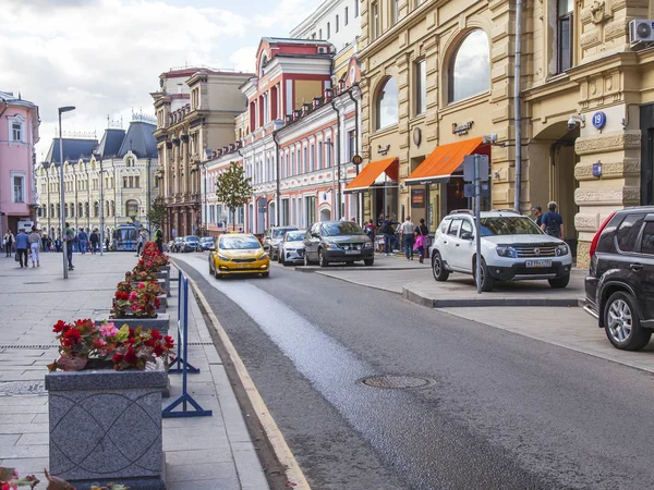 Moskva Rusko Srpna2019 Nejvíce Kuzneckiy Typické Moskevské Ulice Tradičním Architektonickým — Stock fotografie