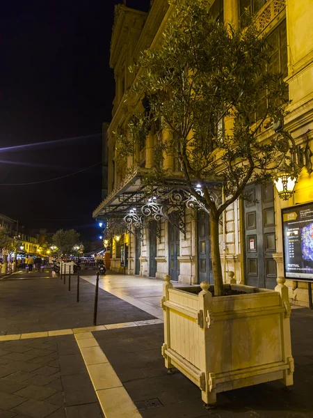 Güzel Fransa Ekim 2019 Akşam Işıklarıyla Şehir Opera Binasının Cephesi — Stok fotoğraf