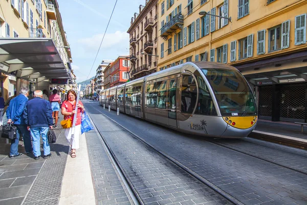 Pěkné Francie Října2019 Pohled Město Moderní Tramvaj Vede Ulicí Města — Stock fotografie