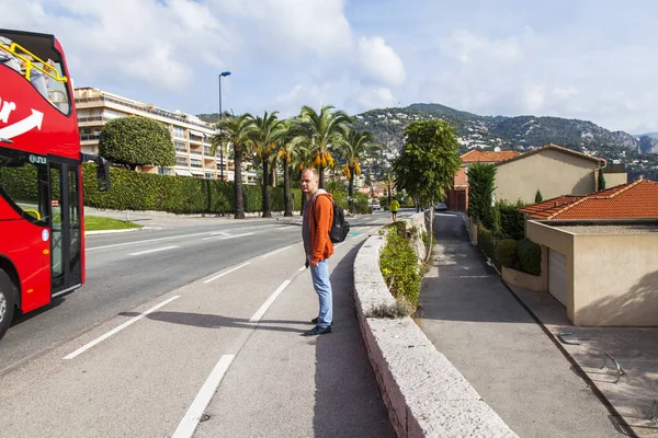 Villefranche Sur Mer Francia Octubre 2019 Autobús Turístico Rojo Monta — Foto de Stock