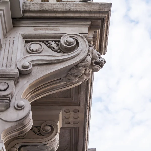 Триест Италия Августа 2019 Архитектурный Ансамбль Живописной Улицы Исторической Части — стоковое фото