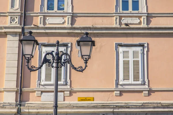 Trieste Italien August 2019 Fragment Der Fassade Eines Typischen Gebäudes — Stockfoto