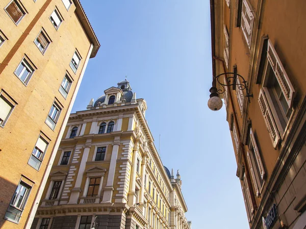 Trieste Italien August 2019 Fragment Der Fassade Des Gebäudes Historischen — Stockfoto