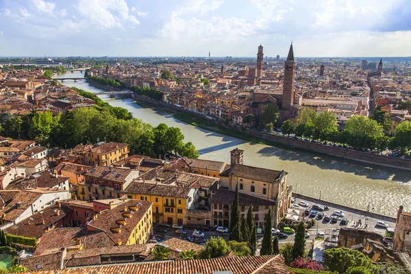 Verona Italië April 2019 Antenne Een Uitzicht Oude Stad Rivierdijken — Stockfoto