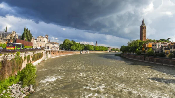 Verona Italia Abril 2019 Vistas Panorámicas Panorámicas Del Río Adigio — Foto de Stock