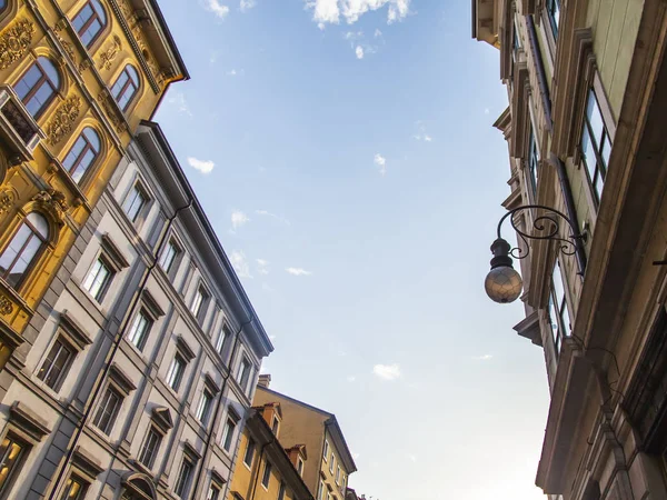 Trieste Italien August 2019 Fragment Der Fassade Des Gebäudes Historischen — Stockfoto