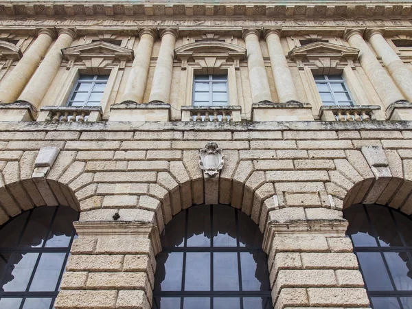 Verona Italy April 2019 Typical Architectural Details Facade Building Old — Stock Photo, Image