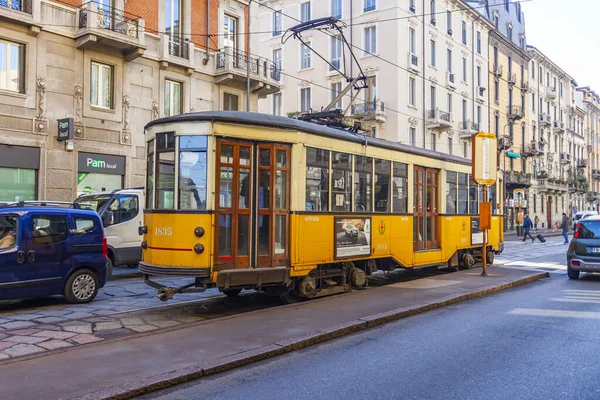 Milan Italie Février 2020 Tramway Vintage Dans Une Rue Ville — Photo