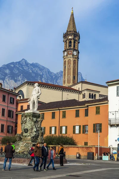 Lecco Italy February 2020 도시의 상징중 — 스톡 사진