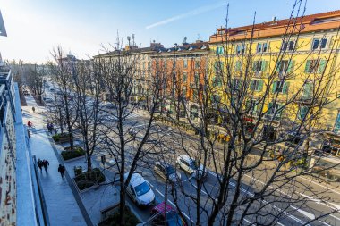 Bergamo, İtalya, 16 Şubat 2020. Tarihi yapı alanındaki tipik şehir manzarası.