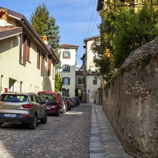 Bergamo Itália Fevereiro 2020 Rua Estreita Pitoresca Cidade Alta Citta — Fotografia de Stock