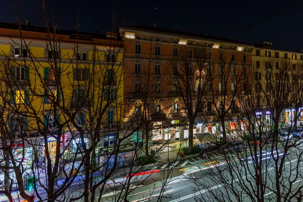 Bergamo, İtalya, 16 Şubat 2020. Tarihi bir binadaki tipik mimari detaylar