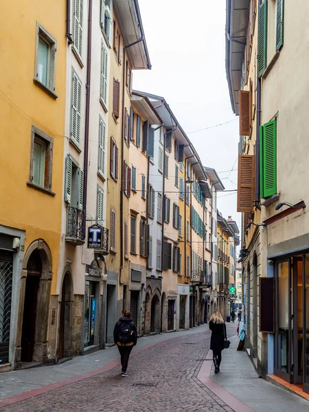 Bergamo Talya Şubat 2020 Aşağı Şehir Resim Gibi Dar Bir — Stok fotoğraf