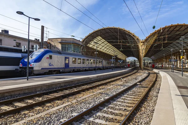 Niza Francia Octubre 2019 Estación Tren Gare Nice Perrons —  Fotos de Stock