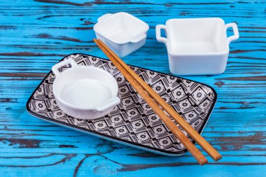 Japon mutfağı için tabaklar, düz yatak