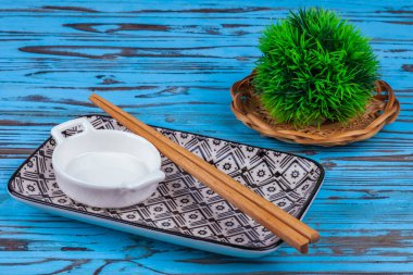 Japon mutfağı için tabaklar, düz yatak
