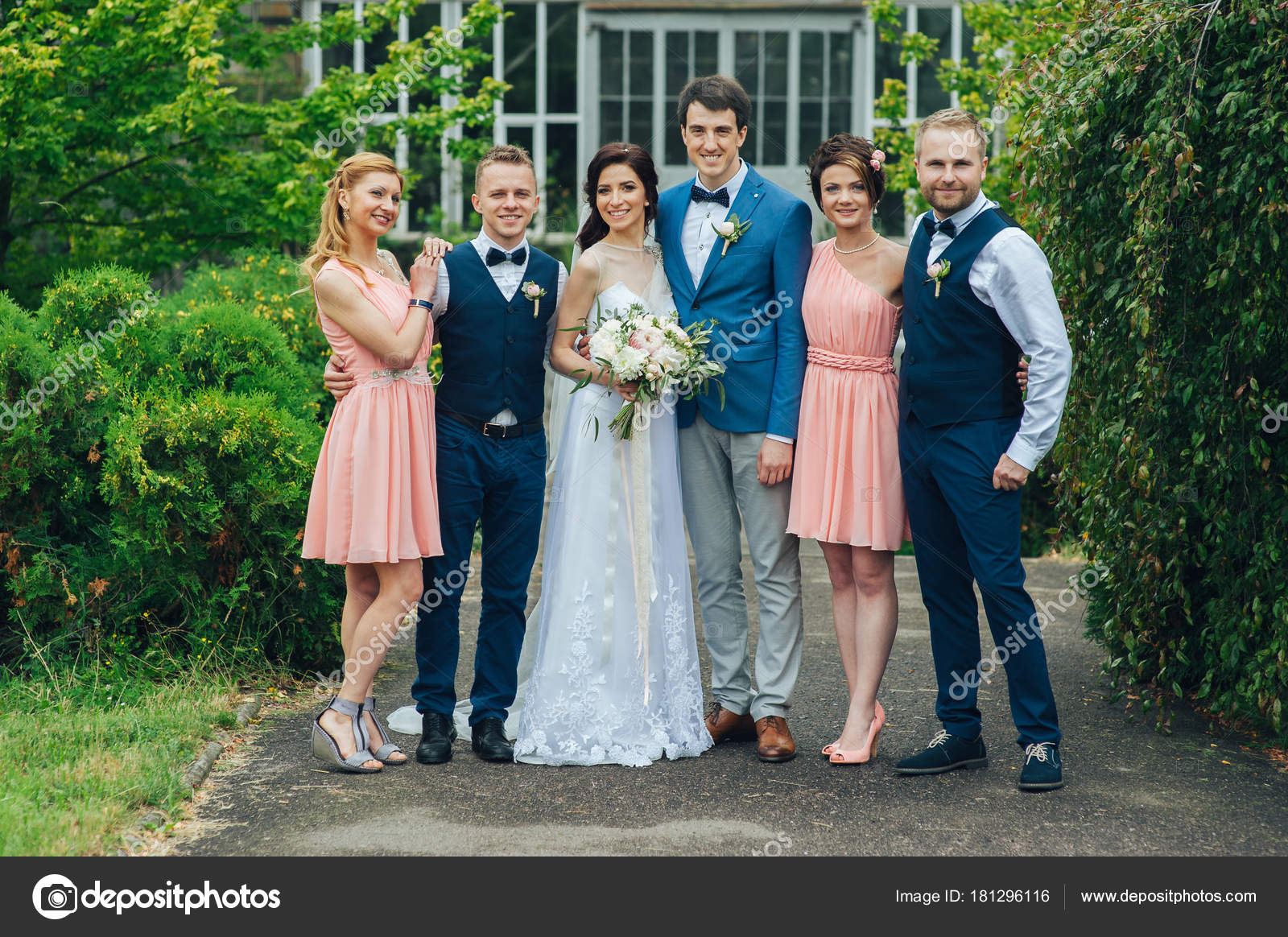 Wedding Portrait Newlywed Couple Bridesmaids Groomsmen Posing
