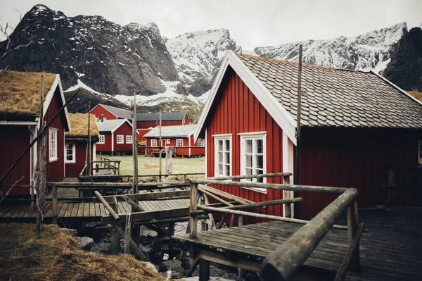 Ilhas Lofutas Noruega Abril 2018 Casas Típicas Pesca Vermelha Porto — Fotografia de Stock