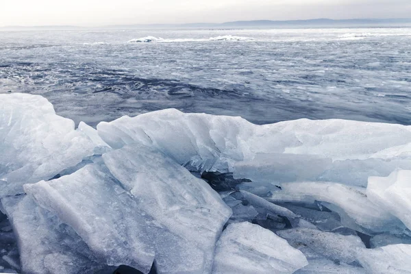 Frozen lake — Stock Photo, Image